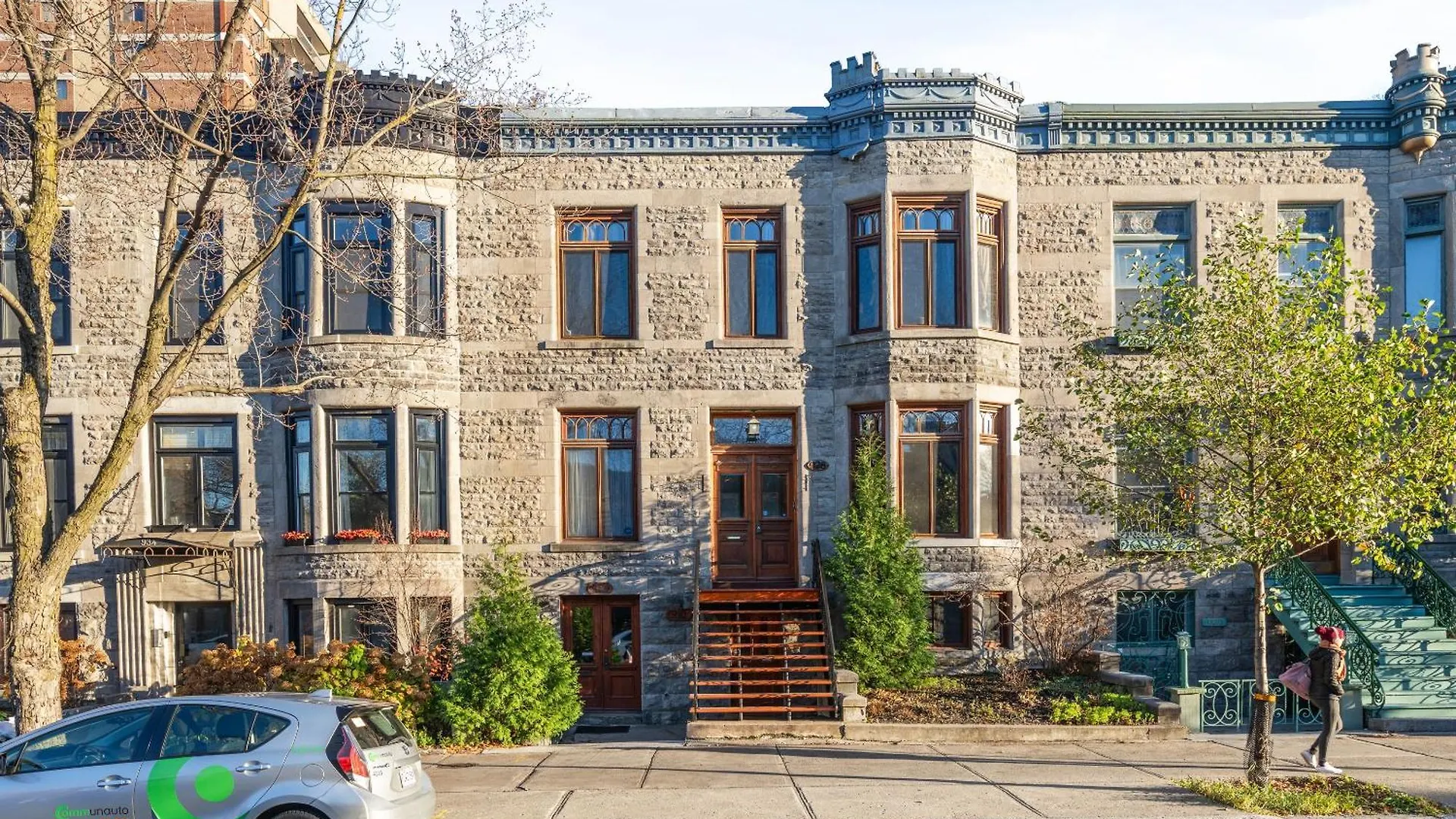 Modern, Cozy Apartment In Heart Of Mont Royal Montréal